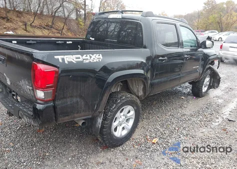 2019 Toyota Tacoma Trd Sport z USA, uszkodzony, nr VIN 5TFCZ5AN8KX202685